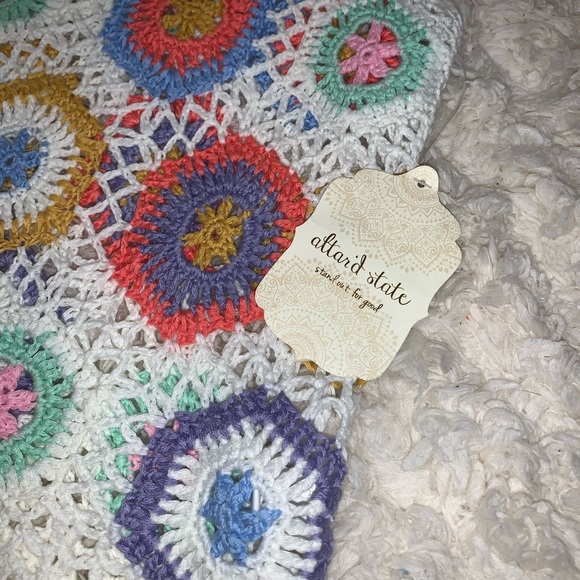 Altar’d State Crochet Top - Picture 2 of 5